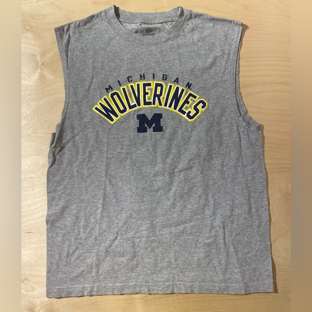 Pro Edge Gray Wolverines Sleeveless Shirt Large (PW)